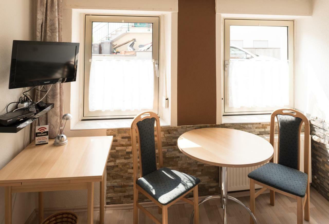 Gaestezimmer Strauss Kottenheim Екстер'єр фото