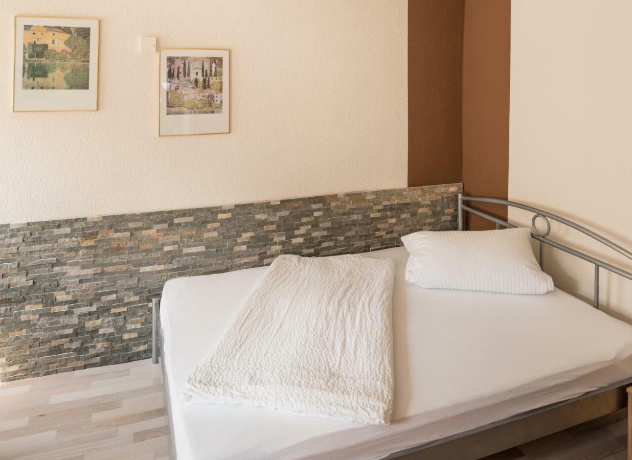 Gaestezimmer Strauss Kottenheim Екстер'єр фото