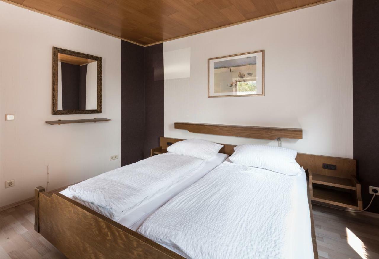 Gaestezimmer Strauss Kottenheim Екстер'єр фото